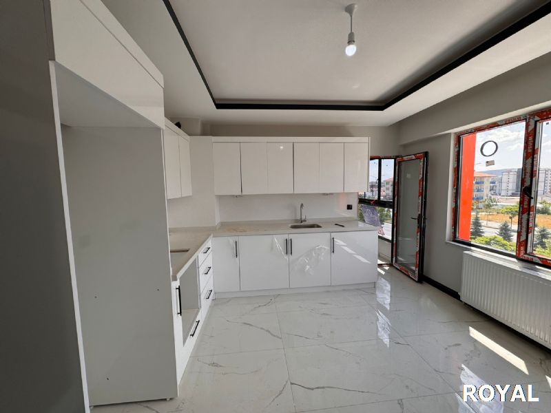 ARAKAT TAM 2+1 ULTRA LÜKS MUHTEŞEM 1 DAİRE 108 M²